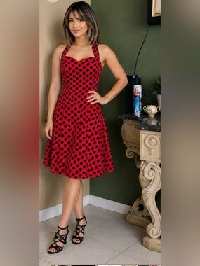 Vintage Rockabilly Polka Dot Dress with Halter Neck and Sweetheart Neckline 2X
